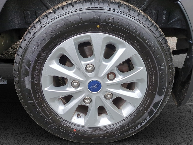 Ford 2.0 320 EcoBlue Limited Panel Van 5dr Diesel Auto L1 H1 Euro 6 (170 ps)