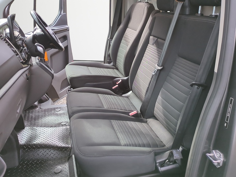 Ford 2.0 320 EcoBlue Limited Panel Van 5dr Diesel Auto L1 H1 Euro 6 (170 ps)
