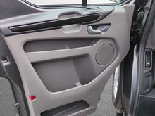 2.0 320 EcoBlue Limited Panel Van 5dr Diesel Auto L1 H1 Euro 6 (170 ps)