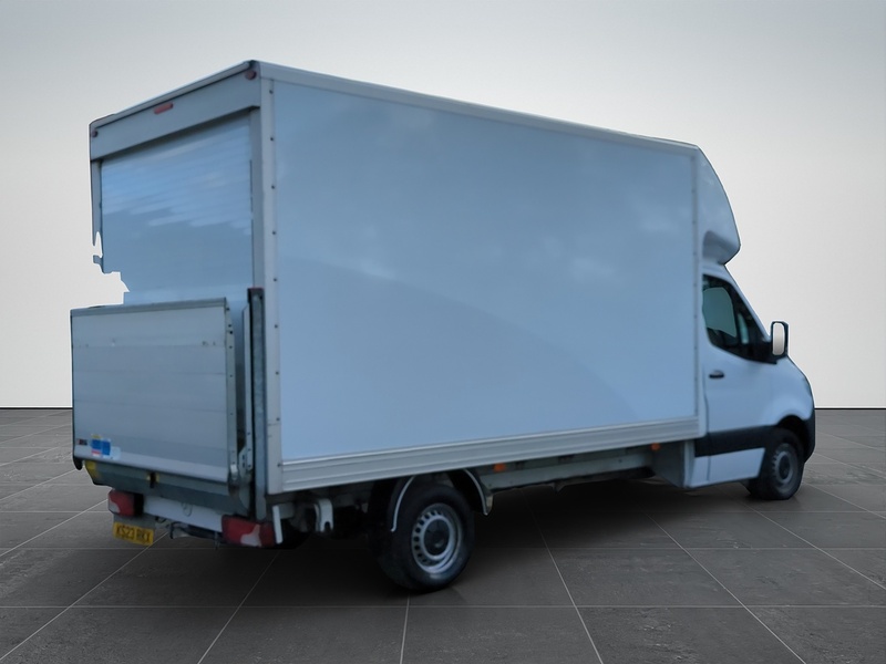 Mercedes-Benz 315 CDI Progressive 2.0 2dr Luton Manual Diesel