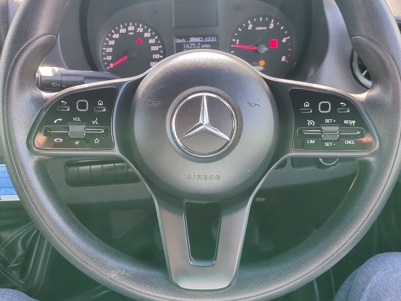 Mercedes-Benz 315 CDI Progressive 2.0 2dr Luton Manual Diesel