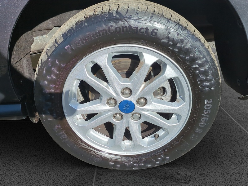 Ford 1.5 250 EcoBlue Limited Panel Van 5dr Diesel Manual L2 Euro 6 (s/s) (100 ps)