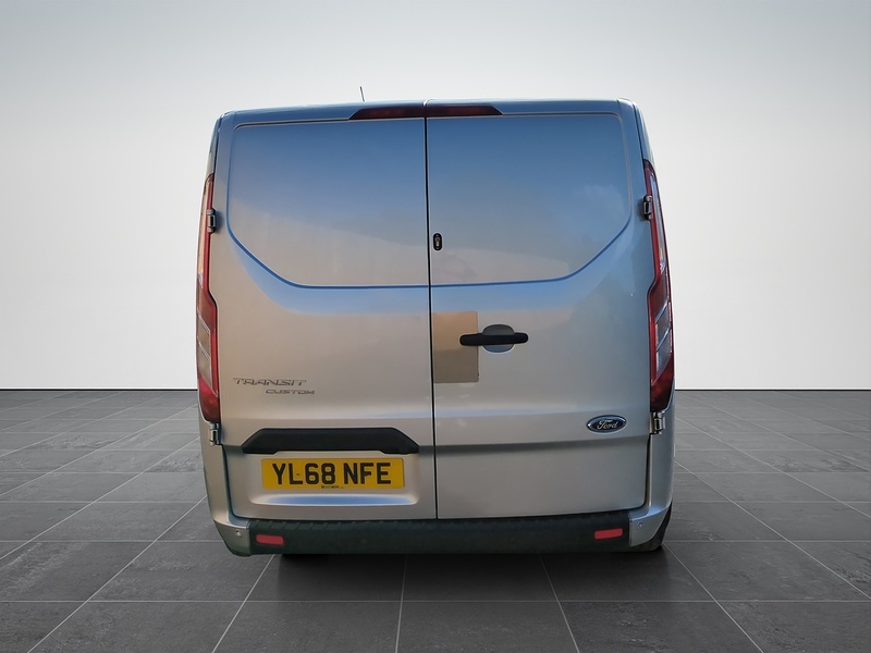 Ford 2.0 340 EcoBlue Trend Panel Van 5dr Diesel Auto L1 H1 Euro 6 (s/s) (130 ps)