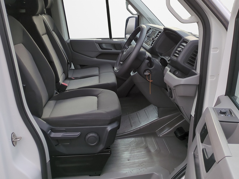 Volkswagen 2.0 TDI CR35 Trendline Panel Van 5dr Diesel Automatic FWD MWB Euro 6 (s/s) (140 ps)
