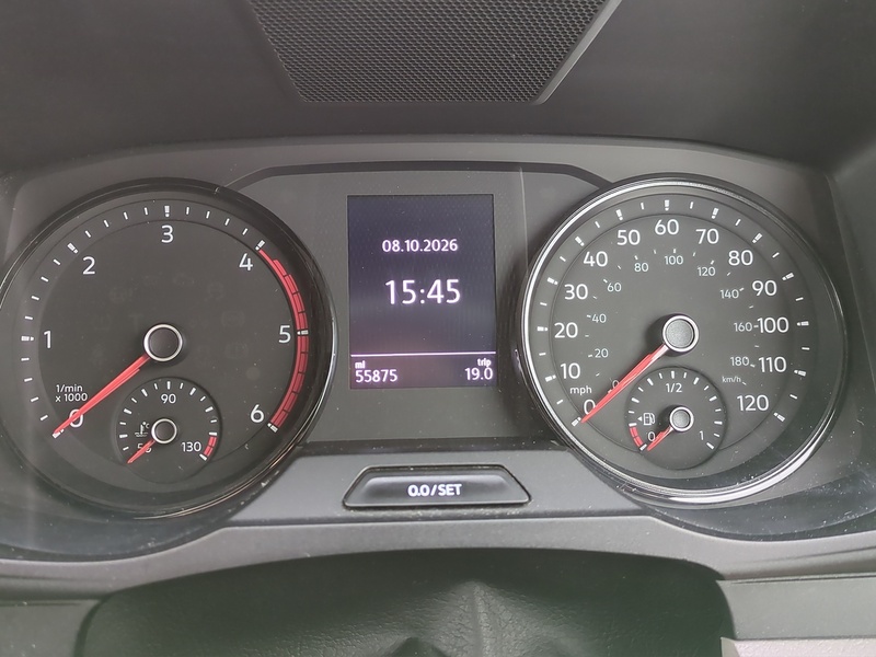 Volkswagen 2.0 TDI CR35 Trendline Panel Van 5dr Diesel Automatic FWD MWB Euro 6 (s/s) (140 ps)