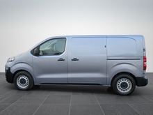 3100 75kWh Dynamic Panel Van 6dr Electric Auto L1 H1 (7.4kW Charger) (136 ps)