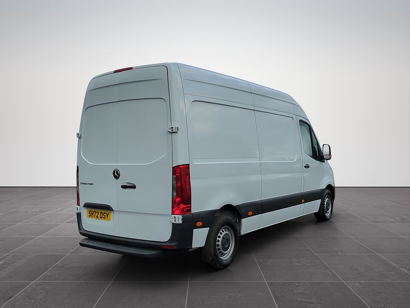 Mercedes-Benz 2.0 315 CDI Premium Panel Van 5dr Diesel Manual FWD L2 H2 Euro 6 (s/s) (150 ps)