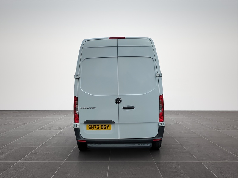 Mercedes-Benz 2.0 315 CDI Premium Panel Van 5dr Diesel Manual FWD L2 H2 Euro 6 (s/s) (150 ps)