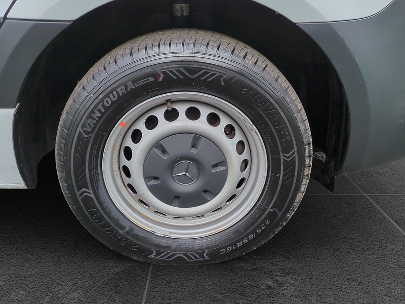 Mercedes-Benz 2.0 315 CDI Premium Panel Van 5dr Diesel Manual FWD L2 H2 Euro 6 (s/s) (150 ps)