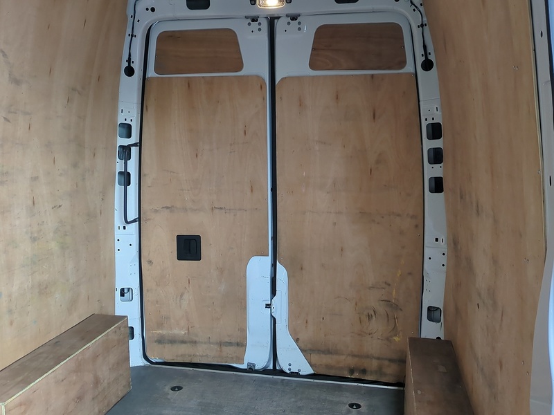 Mercedes-Benz 2.0 315 CDI Premium Panel Van 5dr Diesel Manual FWD L2 H2 Euro 6 (s/s) (150 ps)
