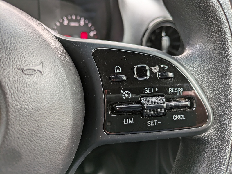 Mercedes-Benz 2.0 315 CDI Premium Panel Van 5dr Diesel Manual FWD L2 H2 Euro 6 (s/s) (150 ps)