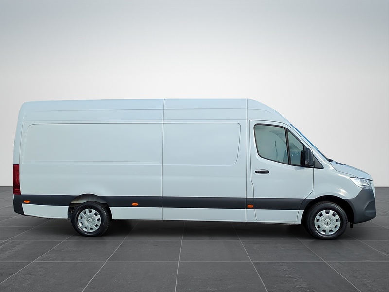 Mercedes-Benz 2.0 315 CDI Premium Panel Van 5dr Diesel Manual RWD L3 H2 Euro 6 (s/s) (150 ps)