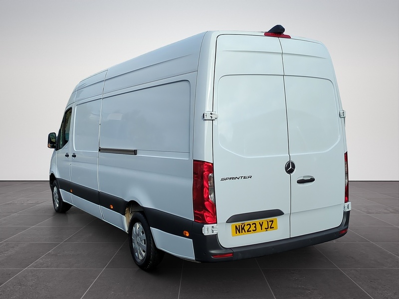 Mercedes-Benz 2.0 315 CDI Premium Panel Van 5dr Diesel Manual RWD L3 H2 Euro 6 (s/s) (150 ps)