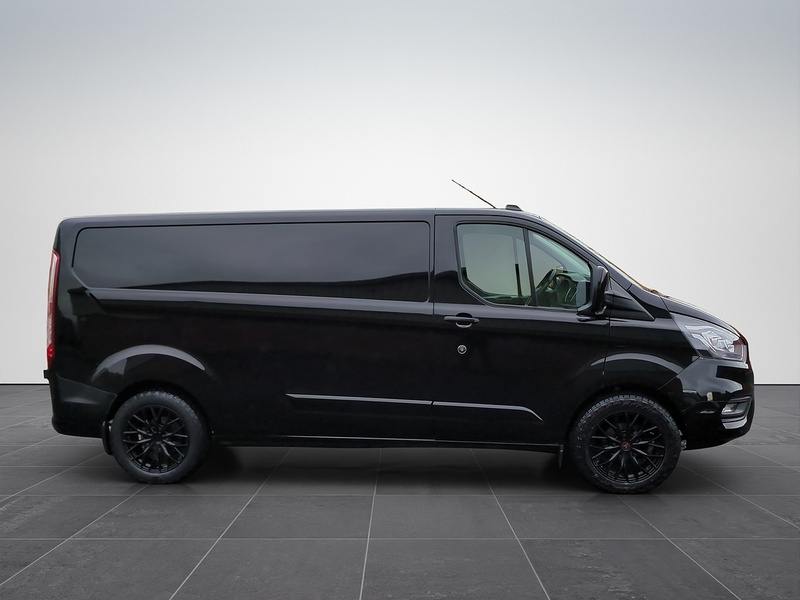 Ford Transit Custom 300 EcoBlue Limited 2.0 5dr Panel Van Manual Diesel