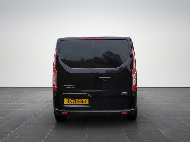 Ford Transit Custom 300 EcoBlue Limited 2.0 5dr Panel Van Manual Diesel