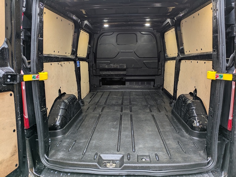 Ford Transit Custom 300 EcoBlue Limited 2.0 5dr Panel Van Manual Diesel