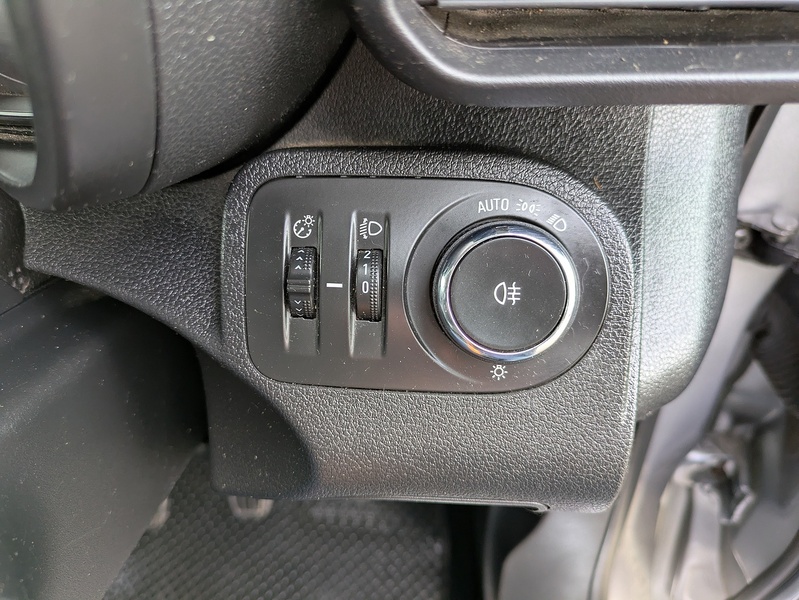 Vauxhall 1.5 Turbo D 2300 Sportive Panel Van 4dr Diesel Manual L2 H1 Euro 6 (s/s) (100 ps)
