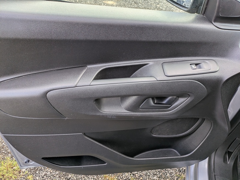 Vauxhall 1.5 Turbo D 2300 Sportive Panel Van 4dr Diesel Manual L2 H1 Euro 6 (s/s) (100 ps)