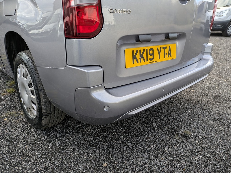 Vauxhall 1.5 Turbo D 2300 Sportive Panel Van 4dr Diesel Manual L2 H1 Euro 6 (s/s) (100 ps)