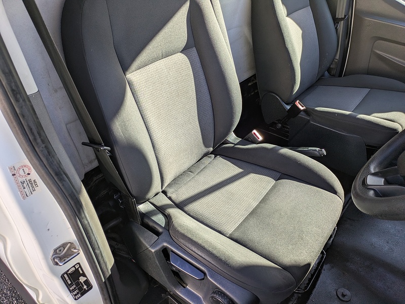 Ford 2.0 350 EcoBlue Leader Panel Van 5dr Diesel Manual FWD L2 H2 Euro 6 (s/s) (130 ps)