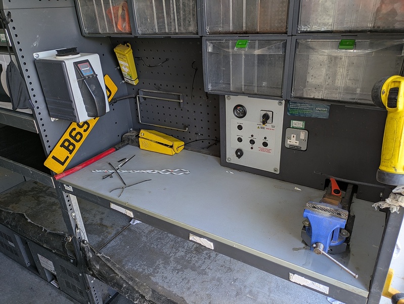 Ford 2.0 350 EcoBlue Leader Panel Van 5dr Diesel Manual FWD L2 H2 Euro 6 (s/s) (130 ps)