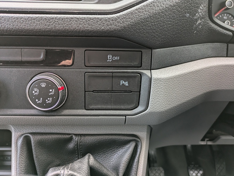 Volkswagen 2.0 TDI CR35 Trendline Panel Van 5dr Diesel Manual FWD LWB High Roof Euro 6 (s/s) (140 ps)