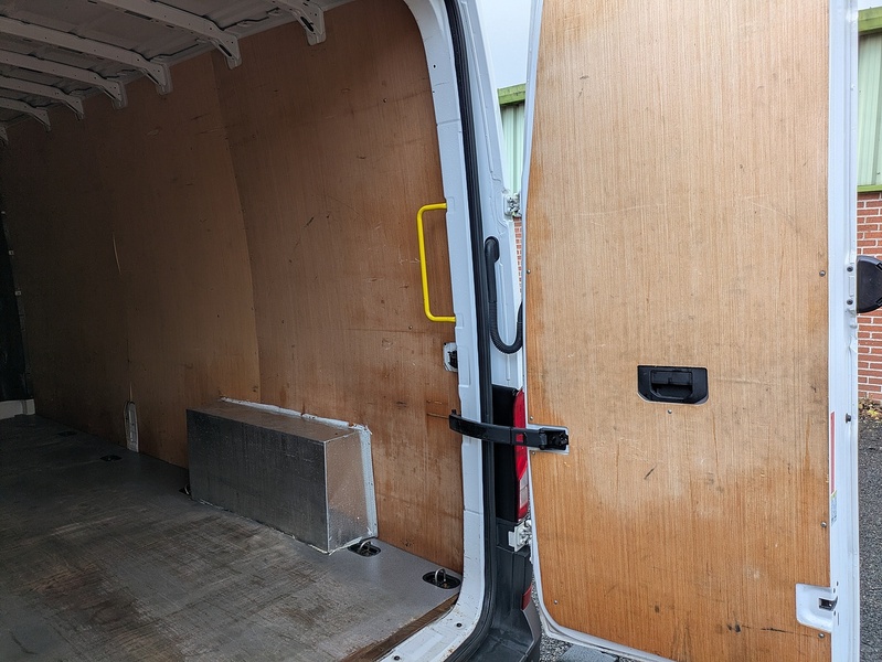 Volkswagen 2.0 TDI CR35 Trendline Panel Van 5dr Diesel Manual FWD LWB High Roof Euro 6 (s/s) (140 ps)
