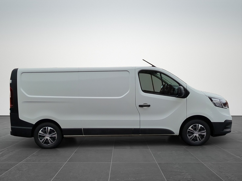 Renault 2.0 dCi Blue LL30 Business Panel Van 5dr Diesel Manual L2 H1 Euro 6 (s/s) (130 ps)