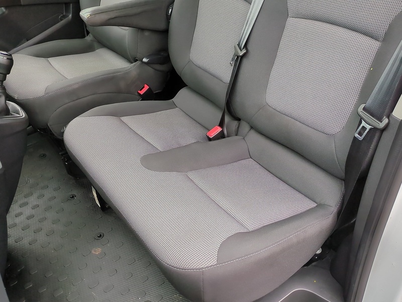Renault 2.0 dCi Blue LL30 Business Panel Van 5dr Diesel Manual L2 H1 Euro 6 (s/s) (130 ps)
