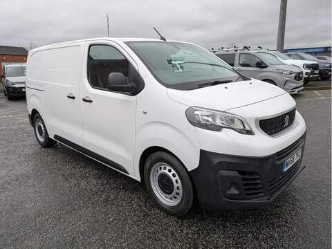 1.6 BlueHDi 1000 Professional Standard Panel Van M Panel Van 1.6 Manual Diesel