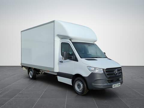 2.0 315 CDI Progressive Chassis Cab 2dr Diesel Manual RWD L3 Euro 6 (s/s) (150 ps)