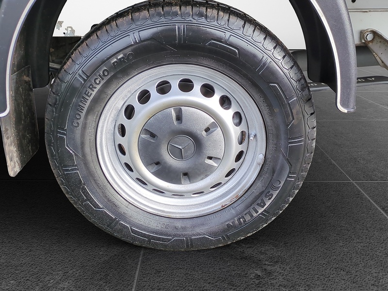 Mercedes-Benz 2.0 315 CDI Progressive Chassis Cab 2dr Diesel Manual RWD L3 Euro 6 (s/s) (150 ps)