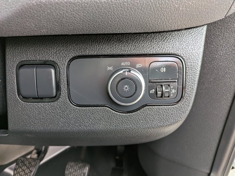 Mercedes-Benz 2.0 315 CDI Progressive Chassis Cab 2dr Diesel Manual RWD L3 Euro 6 (s/s) (150 ps)
