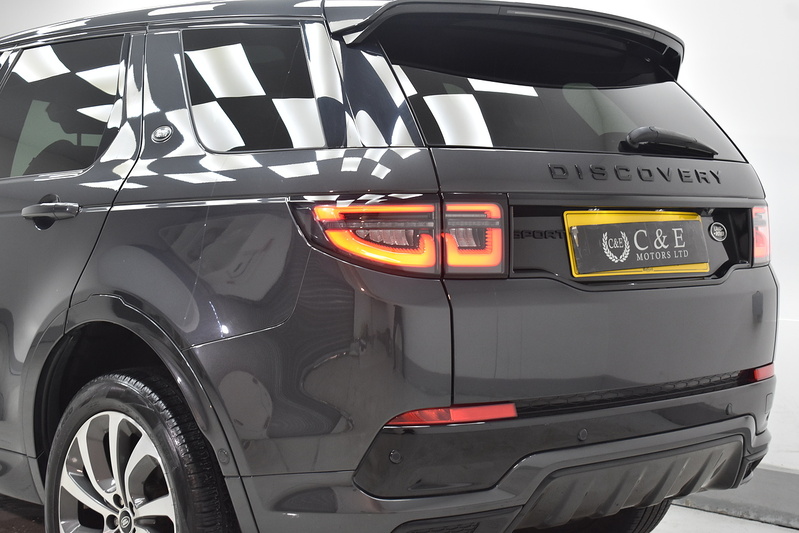 Land Rover Discovery Sport D165 MHEV R-Dynamic S Plus - U5565