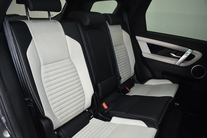 Land Rover Discovery Sport D165 MHEV R-Dynamic S Plus - U5565