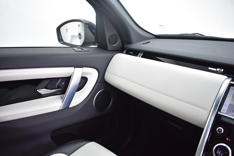 Land Rover Discovery Sport D165 MHEV R-Dynamic S Plus - U5565