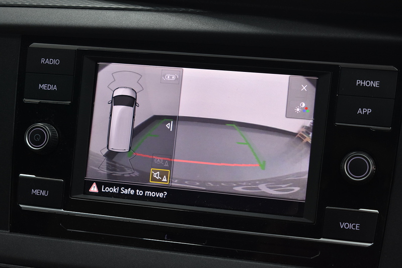 Volkswagen Transporter TDI T28 Highline - U5624