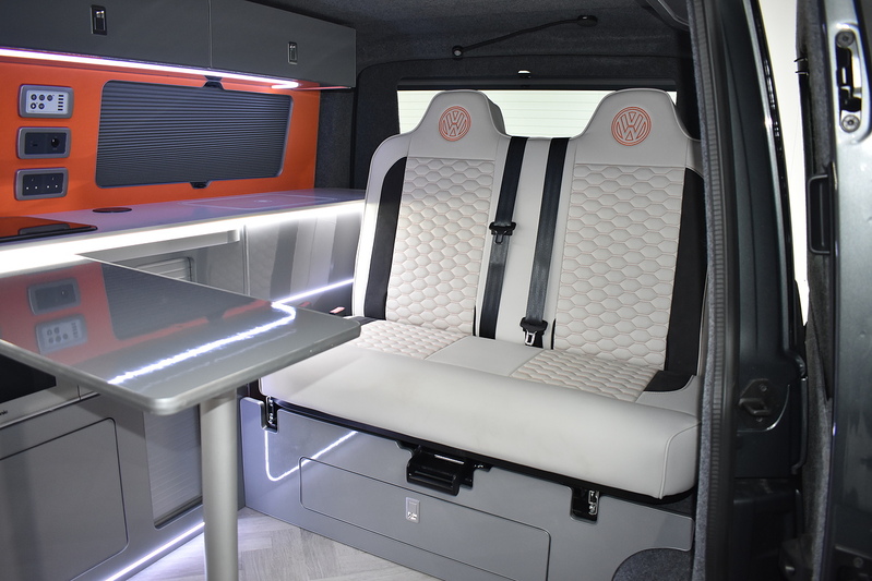 Volkswagen Transporter TDI T28 Highline - U5624