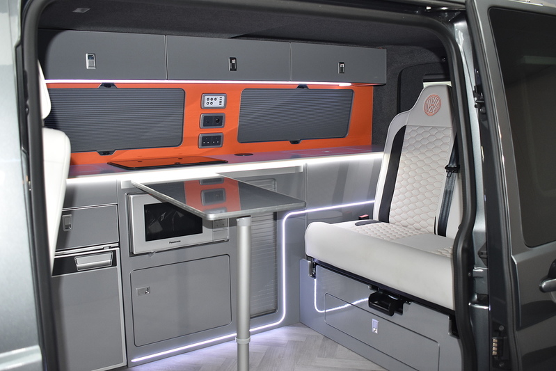 Volkswagen Transporter TDI T28 Highline - U5624