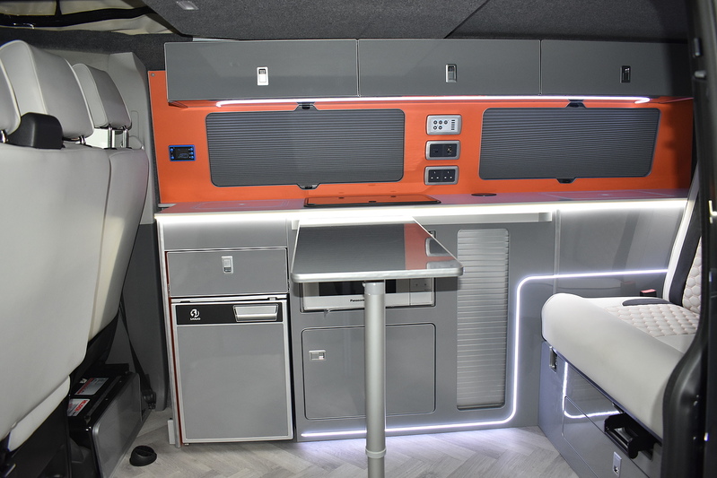 Volkswagen Transporter TDI T28 Highline - U5624