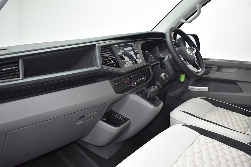 Volkswagen Transporter TDI T28 Highline - U5624