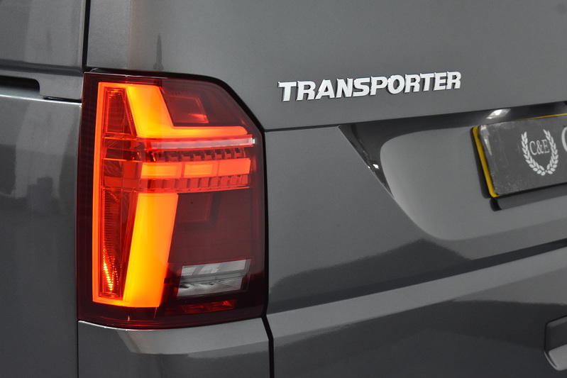 Volkswagen Transporter TDI T28 Highline - U5624