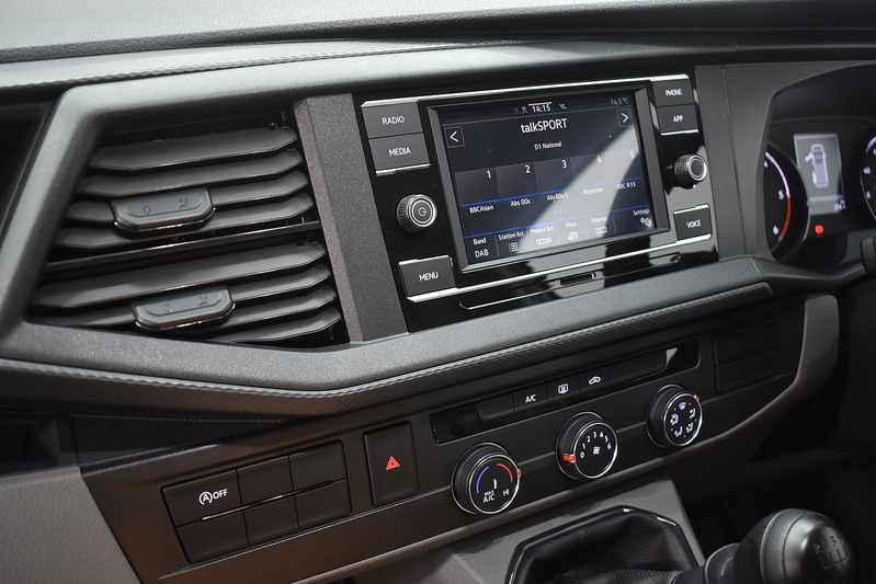 Volkswagen Transporter TDI T28 Startline - U5626