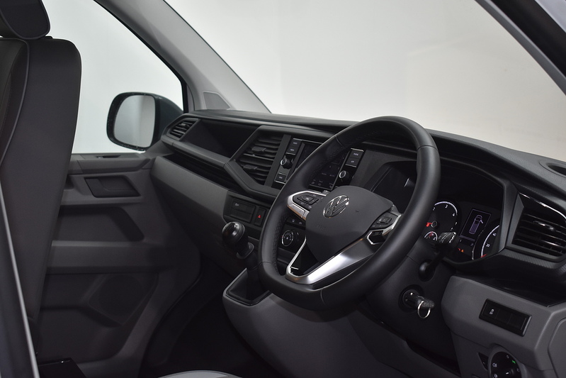 Volkswagen Transporter TDI T28 Startline - U5626