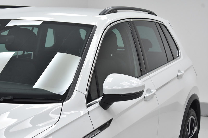 Volkswagen Tiguan TSI R-Line - U5708