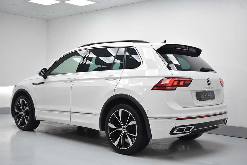 Volkswagen Tiguan TSI R-Line - U5708