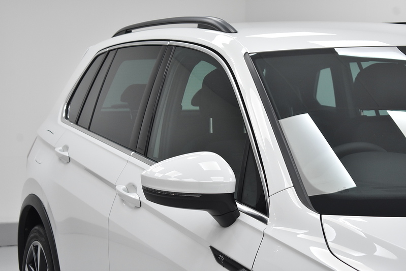 Volkswagen Tiguan TSI R-Line - U5708
