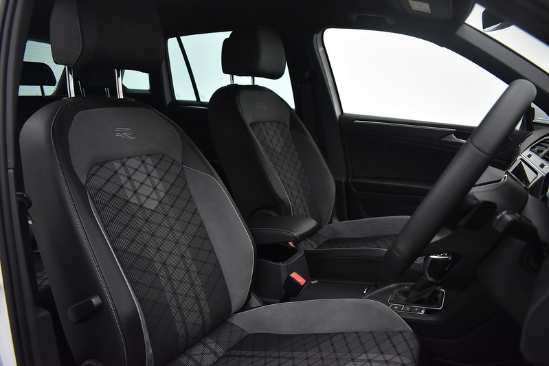 Volkswagen Tiguan TSI R-Line - U5708