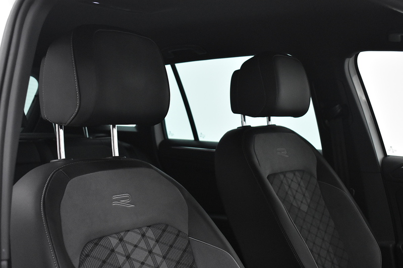 Volkswagen Tiguan TSI R-Line - U5708