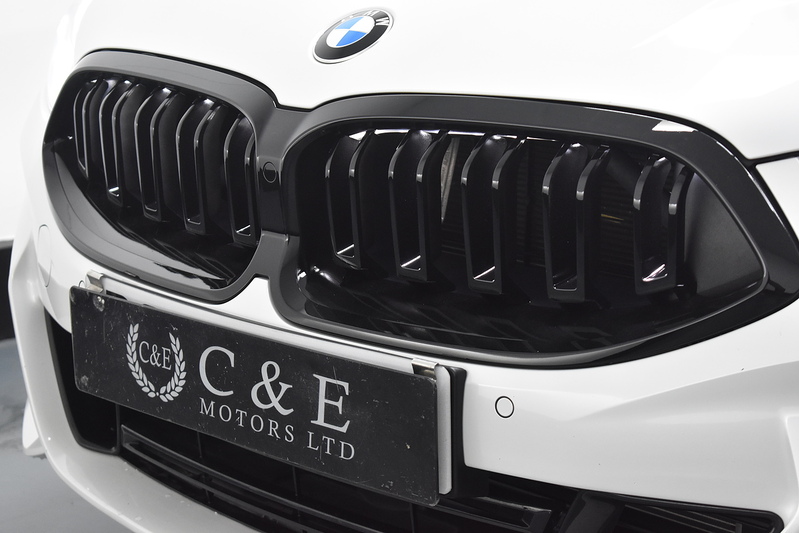 BMW 8 Series Gran Coupe 840i M Sport - U5734